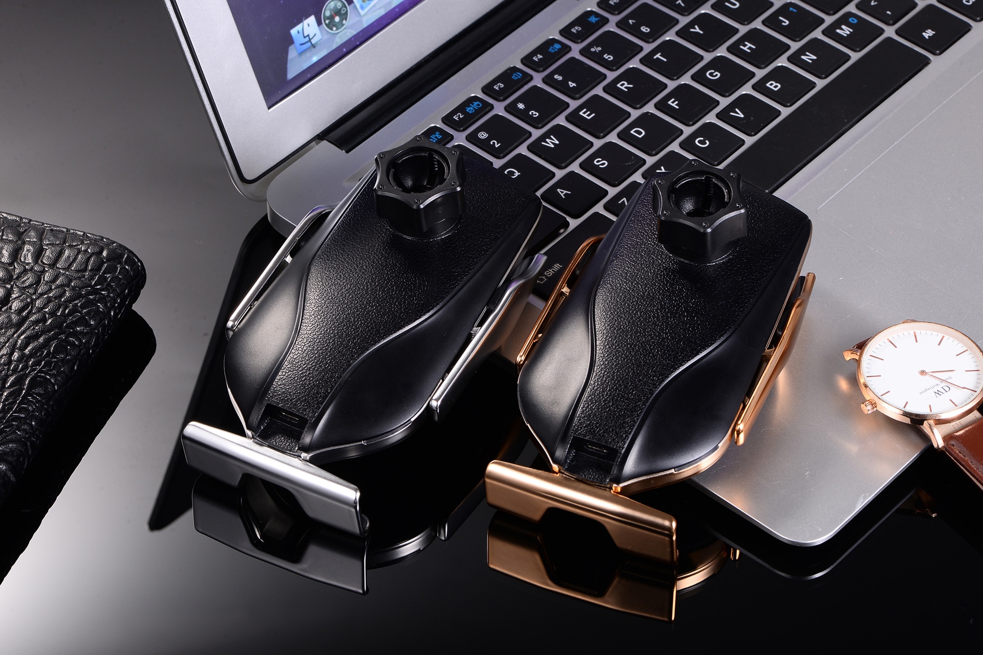 Automatic Clamping 10W Wireless Charger Car Phone Holder Smart Infrared Sensor Air Vent Mount 